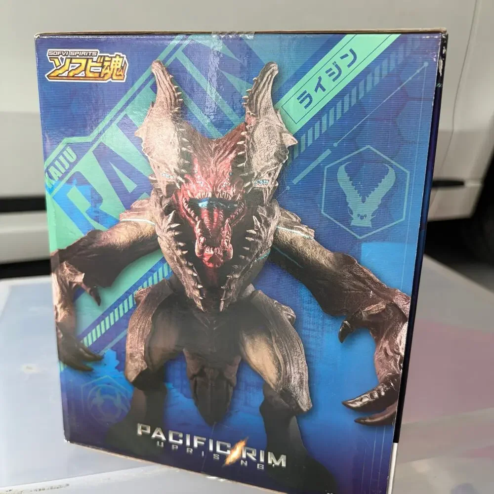 Pacific Rim Uprising Kaiju Raijin Bandai Collectible Figure NEW